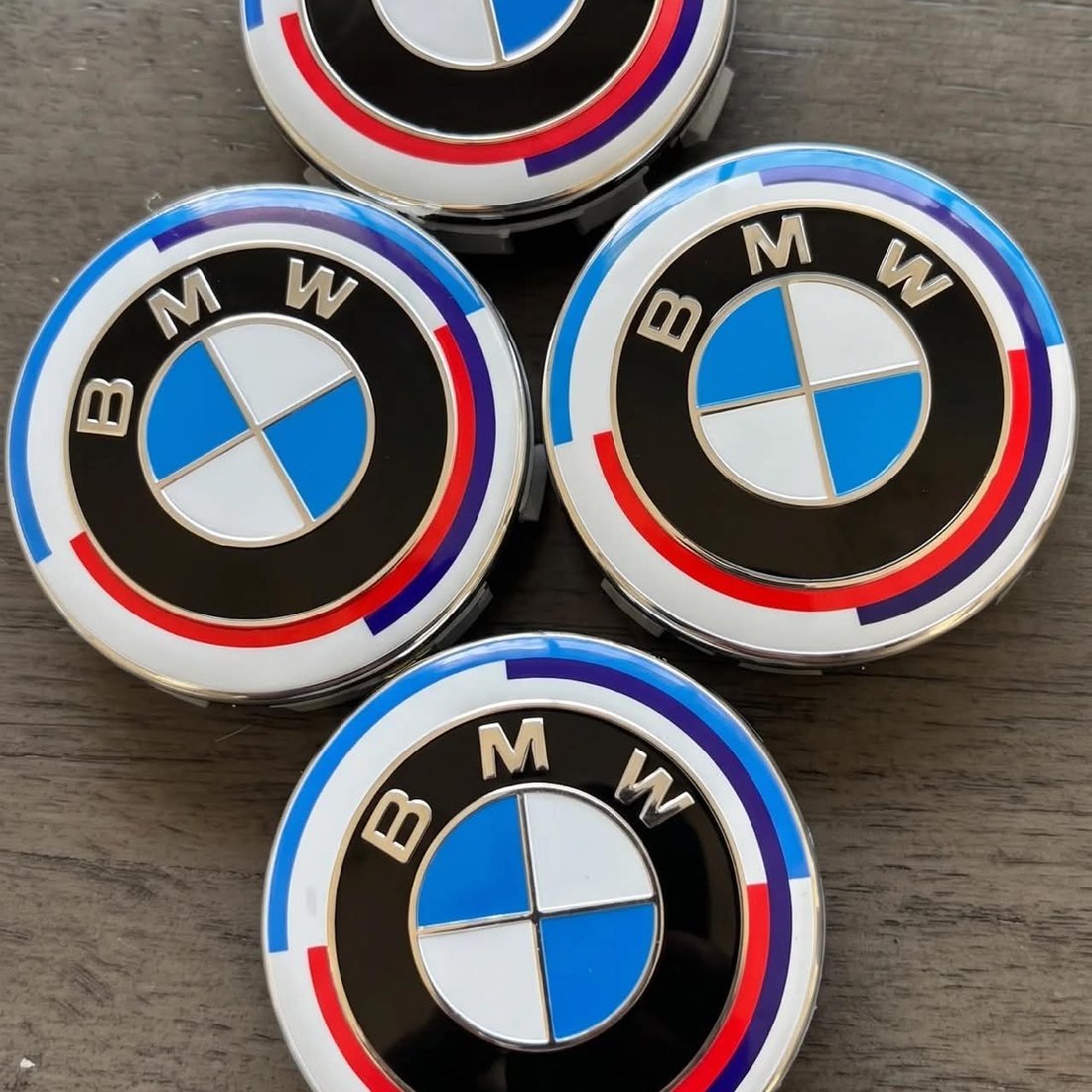 Wheel centre caps directory
