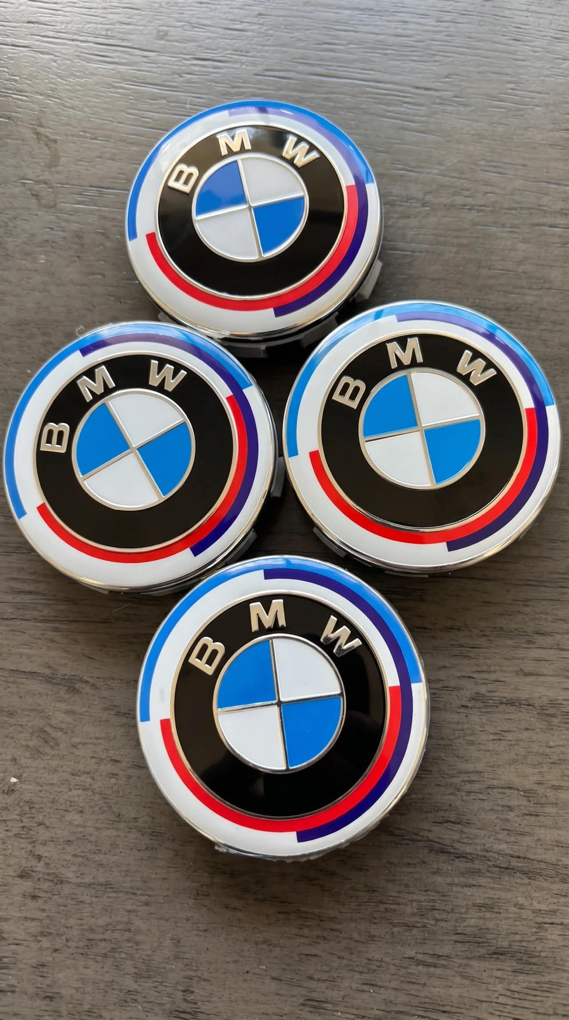 Wheel centre caps supplier directory
